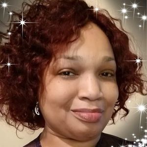 Meet your Posher, Flora